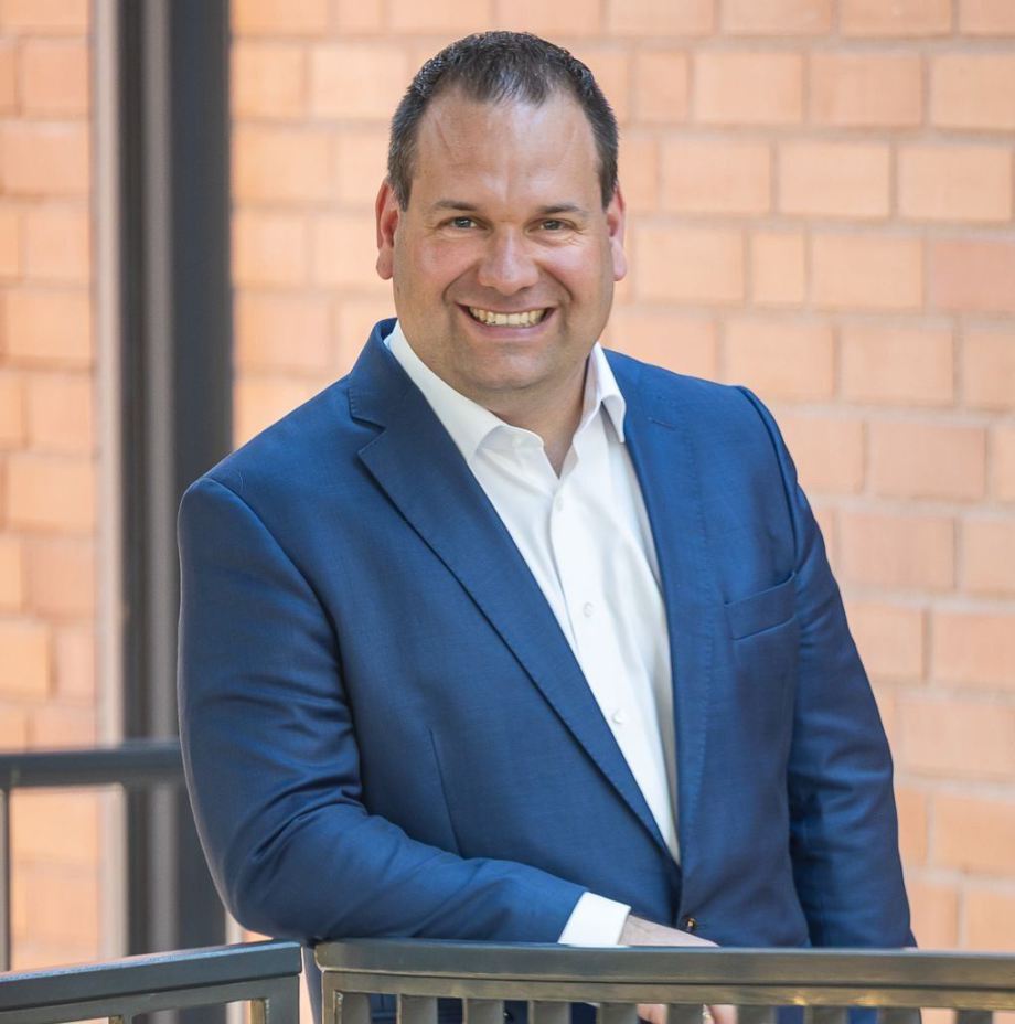Hagens Oberbürgermeister  Hannibal Rehbein hat sein Schicksal als Millionen-Holer und Baubürgermeister angenommen.