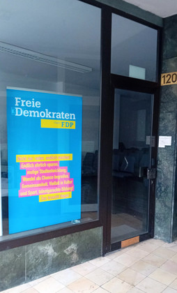 Eingang FDP Kreisverband Hagen - Wahlbüro in Hagen am Markt