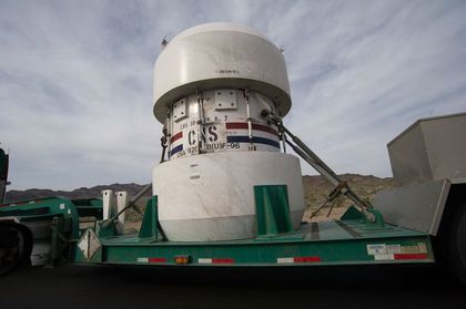 >>> there is 90.000 tons of Spent Fuel standing on US staff parkings. And you always hope for a miracle and nobody is reponsable ? - Letsfill 1 kg GDF Containers - bringing it into Geological Disposal Facility. - US Drillers have salt dome geology data. D