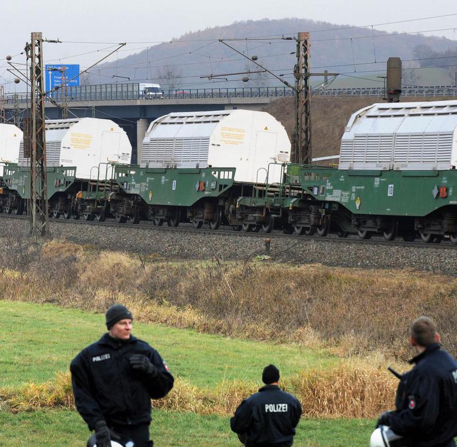 Bild Caator Waggon mit weisser Dünnblech-Haube - Castor Transport ca. 2011