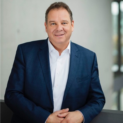 MdB mit denen Ing. Goebel neuerdings auf LinkedIN verbunden ist