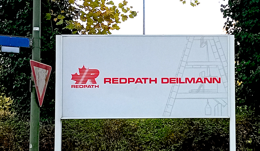 >>> Heute war Gespräch mit Herrn Pütz - Leiter Angebotsbearbeitung bei Fa. Redpath-Deilmann in Dortmund. - Es stellte sich heraus das vor- her noch DBHD Schacht-Grundriss-Fragen zu bearbeiten sind - Danke.