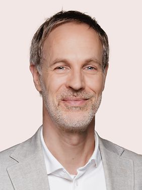 MdB mit denen Ing. Goebel neuerdings auf LinkedIN verbunden ist