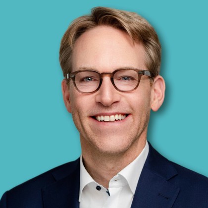 MdB mit denen Ing. Goebel neuerdings auf LinkedIN verbunden ist