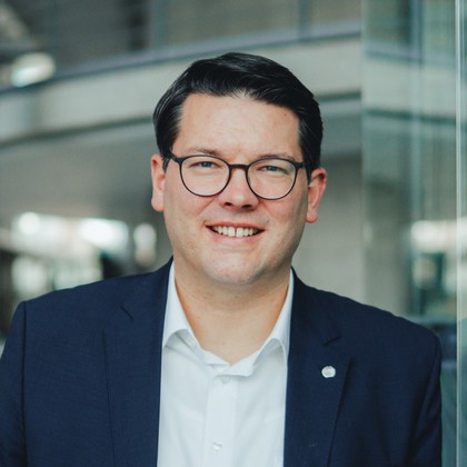 >>> https://www.linkedin.com/in/joachimebmeyer/ - Sehr geehrter Herr Joachim Ebmeyer MdB - Volkswirt - Danke sehr für LinkedIN - Ausschuss für Forschung, Technologie, Technikfolgenabschätzung - Mit besten Grüssen von Ing. Goebel - Endlager-Planer