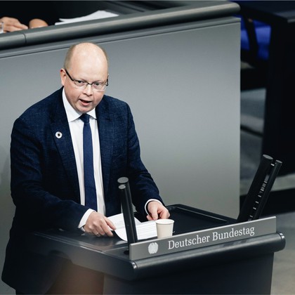 >>> https://www.linkedin.com/in/stefanseidler/ - Sehr geehrter Herr Stefan Seidler MdB - Danke sehr für LinkedIn - Sie sind Haushalts-Ausschuss - die 175 Mrd. für nasses BGE sind Ihnen bekannt. - Wer hat Tiefsalz in DE ? Auch SSW und DK - MfG Ing. Goebel 