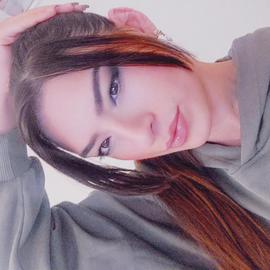 Güldeniz Baday - Supergirl - Turnerin - MakeUp Artist  Meinerzhagen 