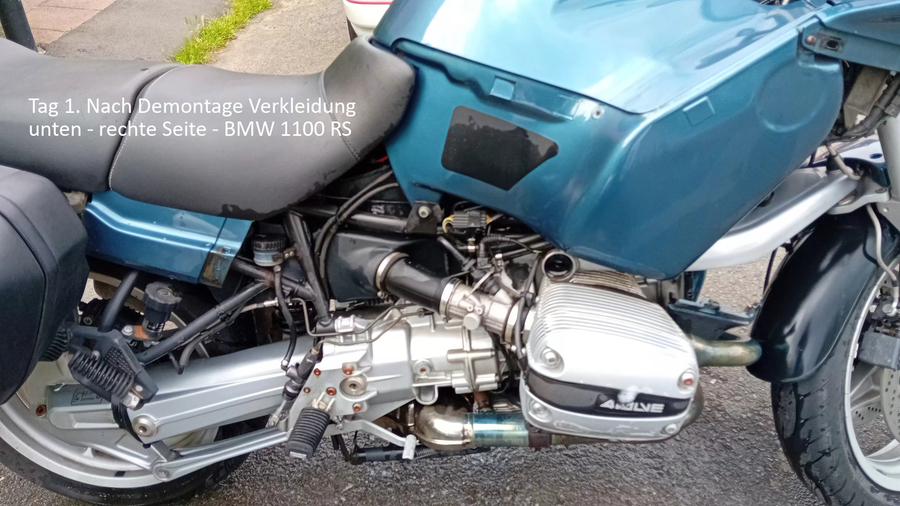 Demontage Verkleidund unten rechts BMW R 1100 RS Motorrad