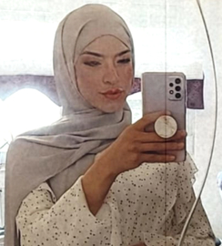 Baday Güldeniz - G. Beauty-Studio Meinerzhagen - Wimpern
